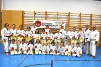 Karate Kids neu eingefärbt